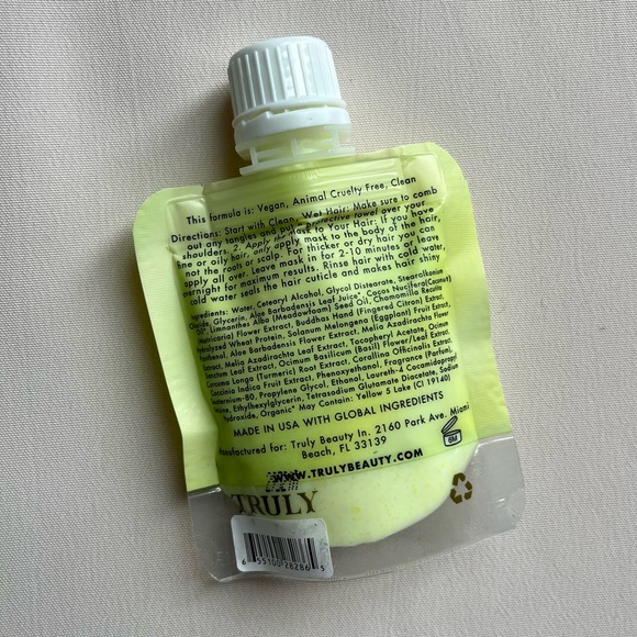 New Truly Beauty Star Fruit Hydrate Hair Mask 60ml - Picture 5 of 5